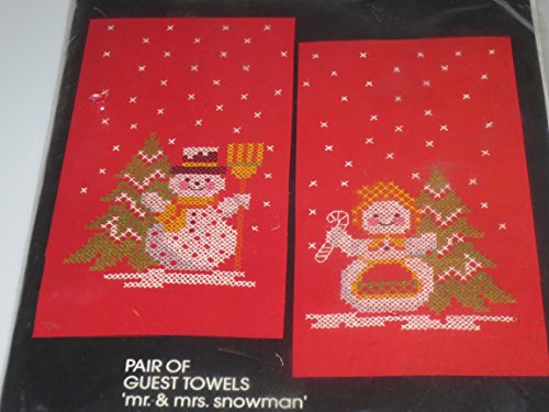 Bucilla Mr. and Mrs. Snowman - Juego de 2 toallas de invitados para punto de cruz, diseño de muñeco de nieve